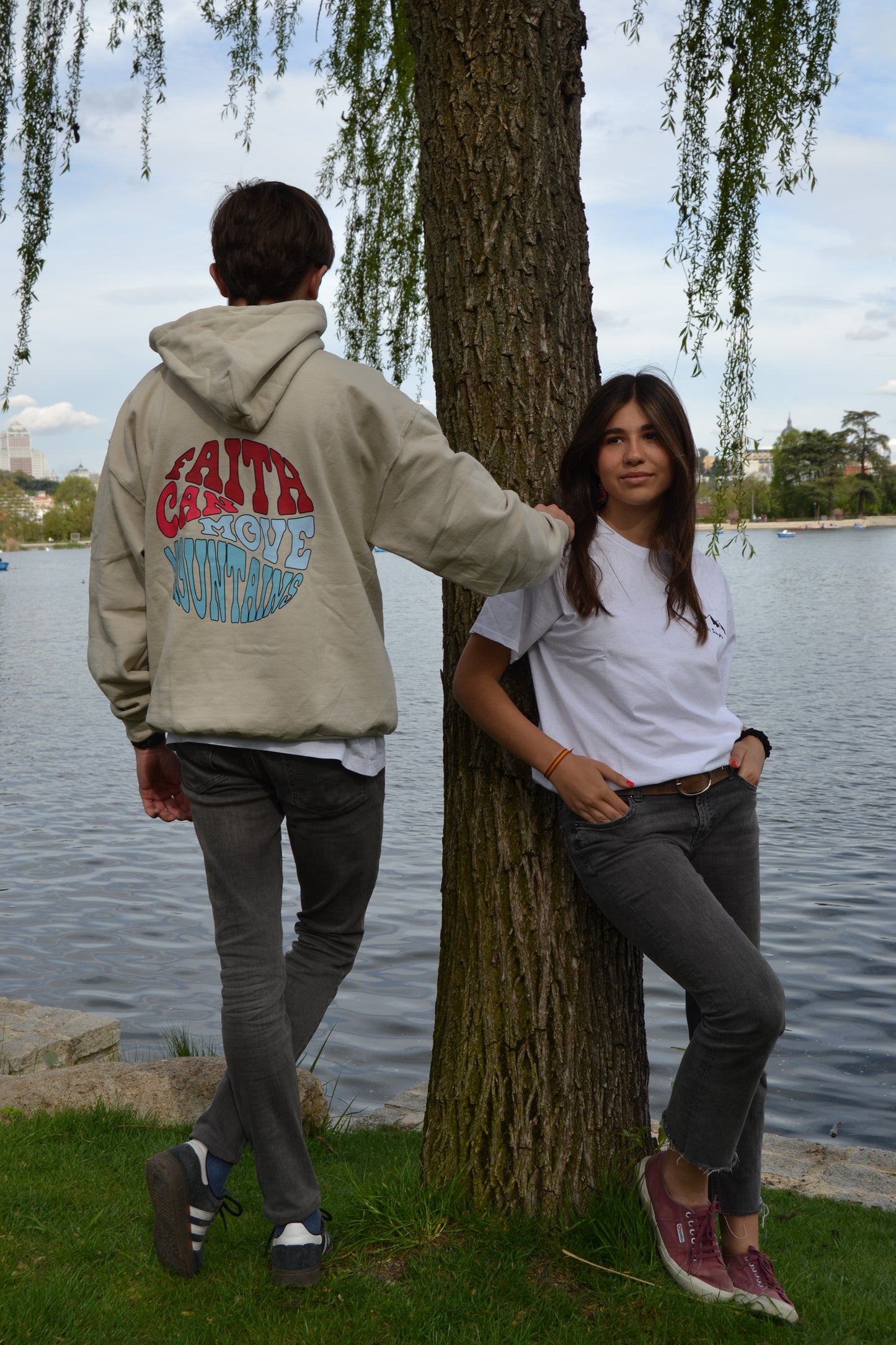 Sudadera FAITH MOVE MOUNTAINS